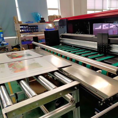 Großes Format-Tintenstrahl-Drucker Services Digital Printing auf gewölbten Kästen